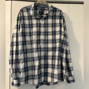 Men’s Bass blue/white plaid shirt